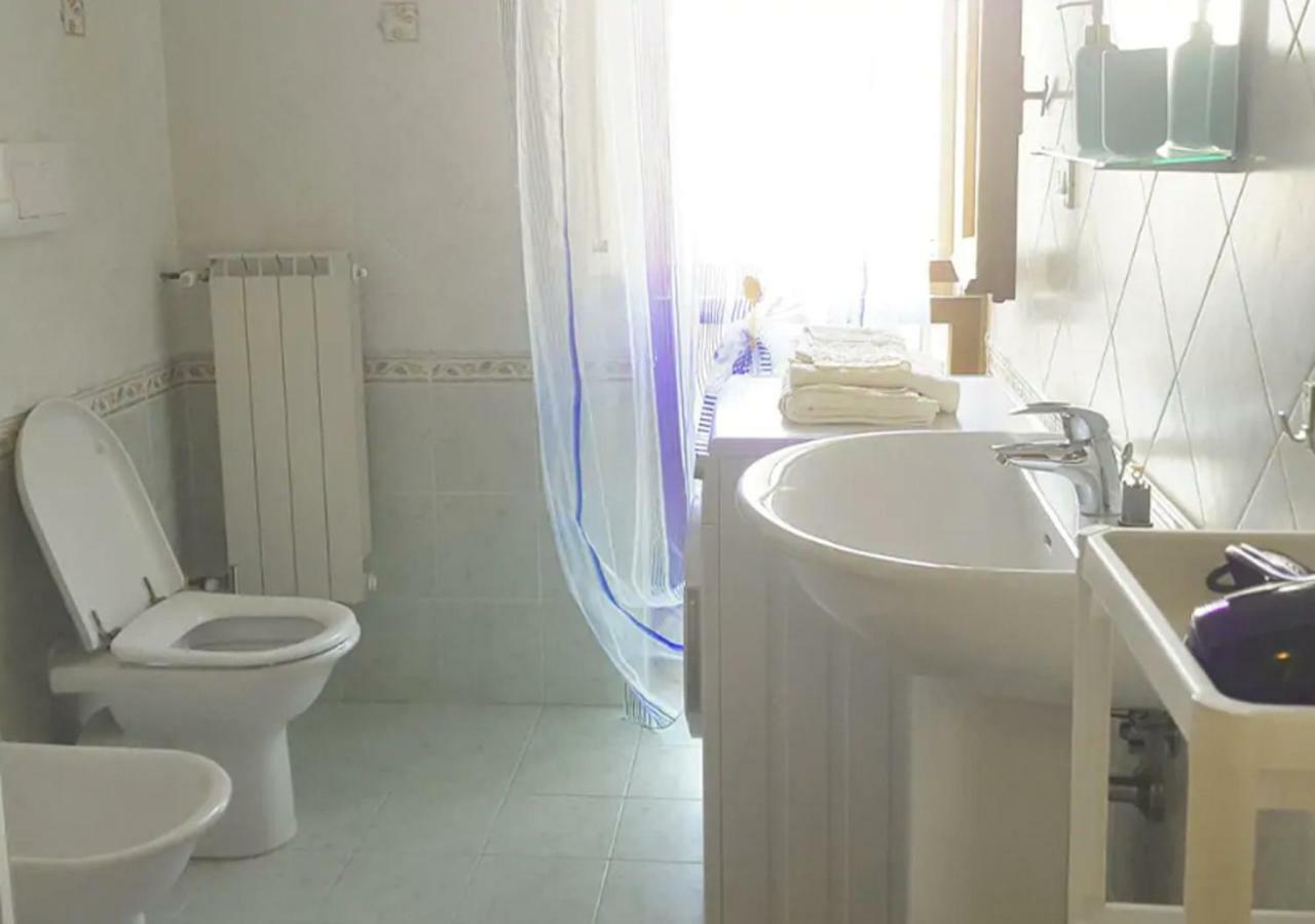 A Casa Di Anna Termoli Exteriör bild